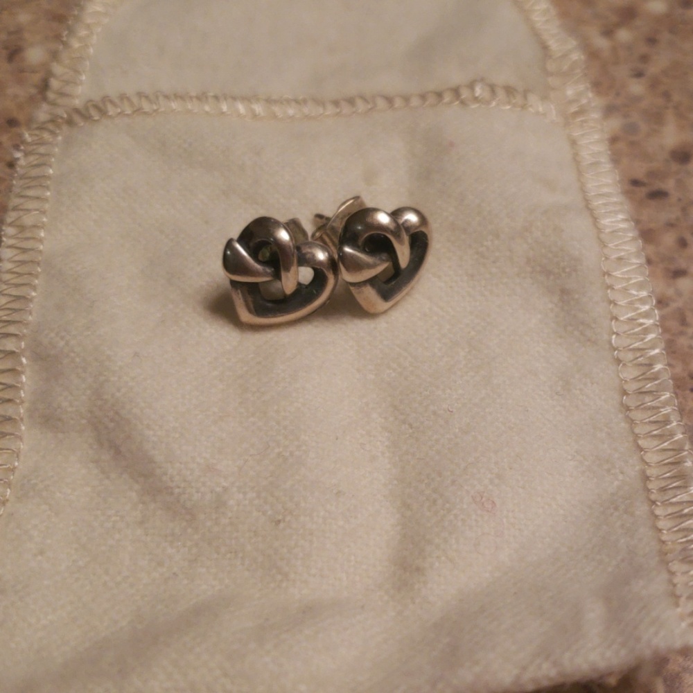 James Avery heart knot silver earrings GUC